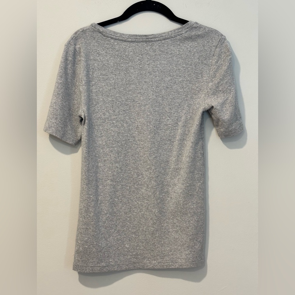 GAP Heather Gray Modern Tee - Short Sleeve - Picture 4 of 7
